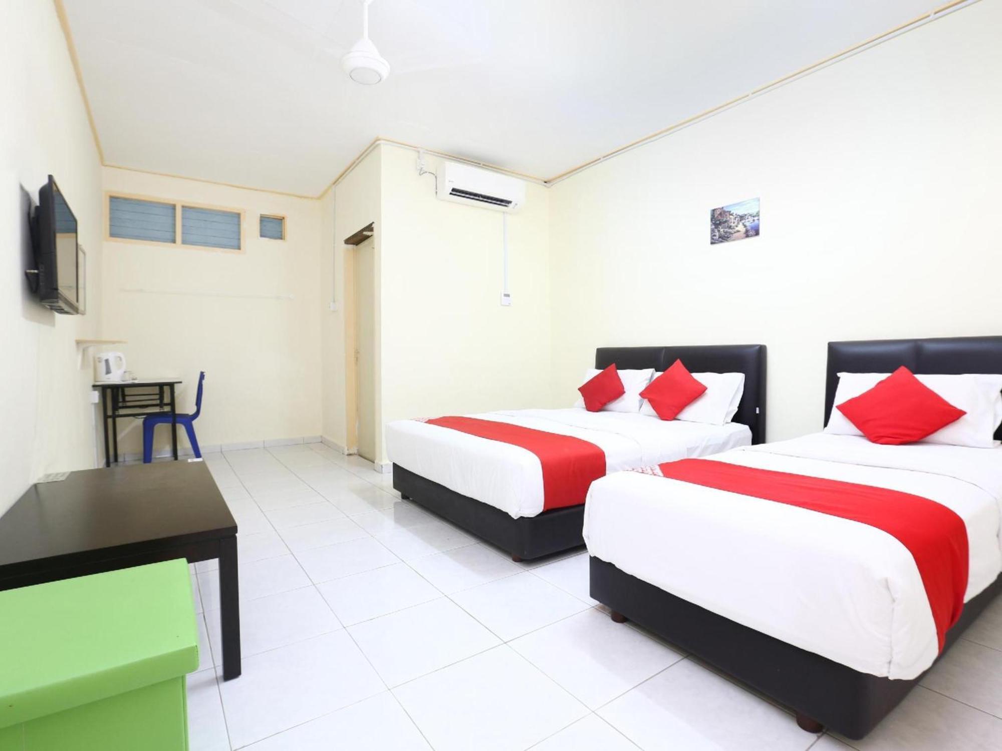 Super Oyo 89640 Hotel Pelangi Маранґ Екстер'єр фото